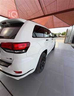 جيب جراند شيروكي